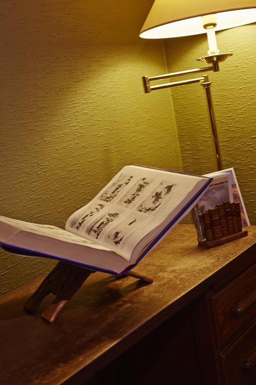 Hotel Ter Driezen Тюрнхаут Экстерьер фото